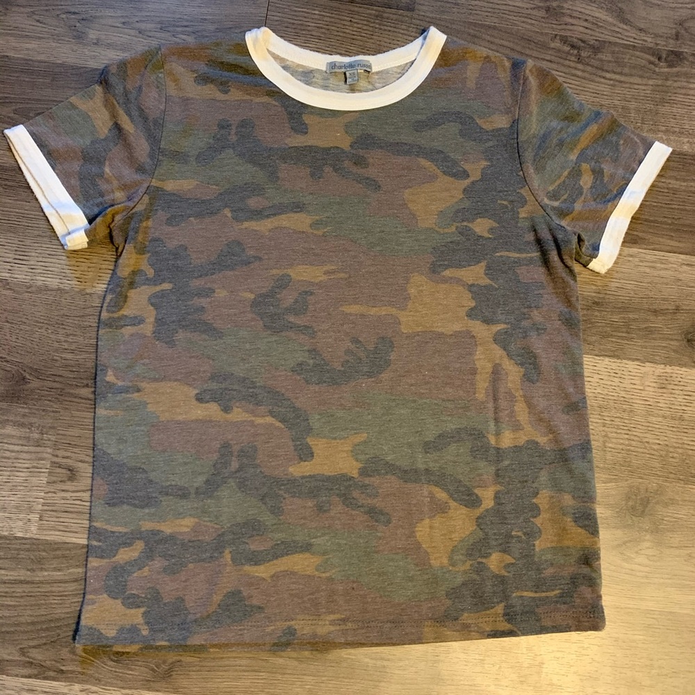 Charlotte Russe t-shirt